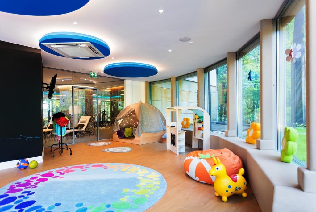 אוסטראון Hotel Olympic Spa & Wellness מראה חיצוני תמונה